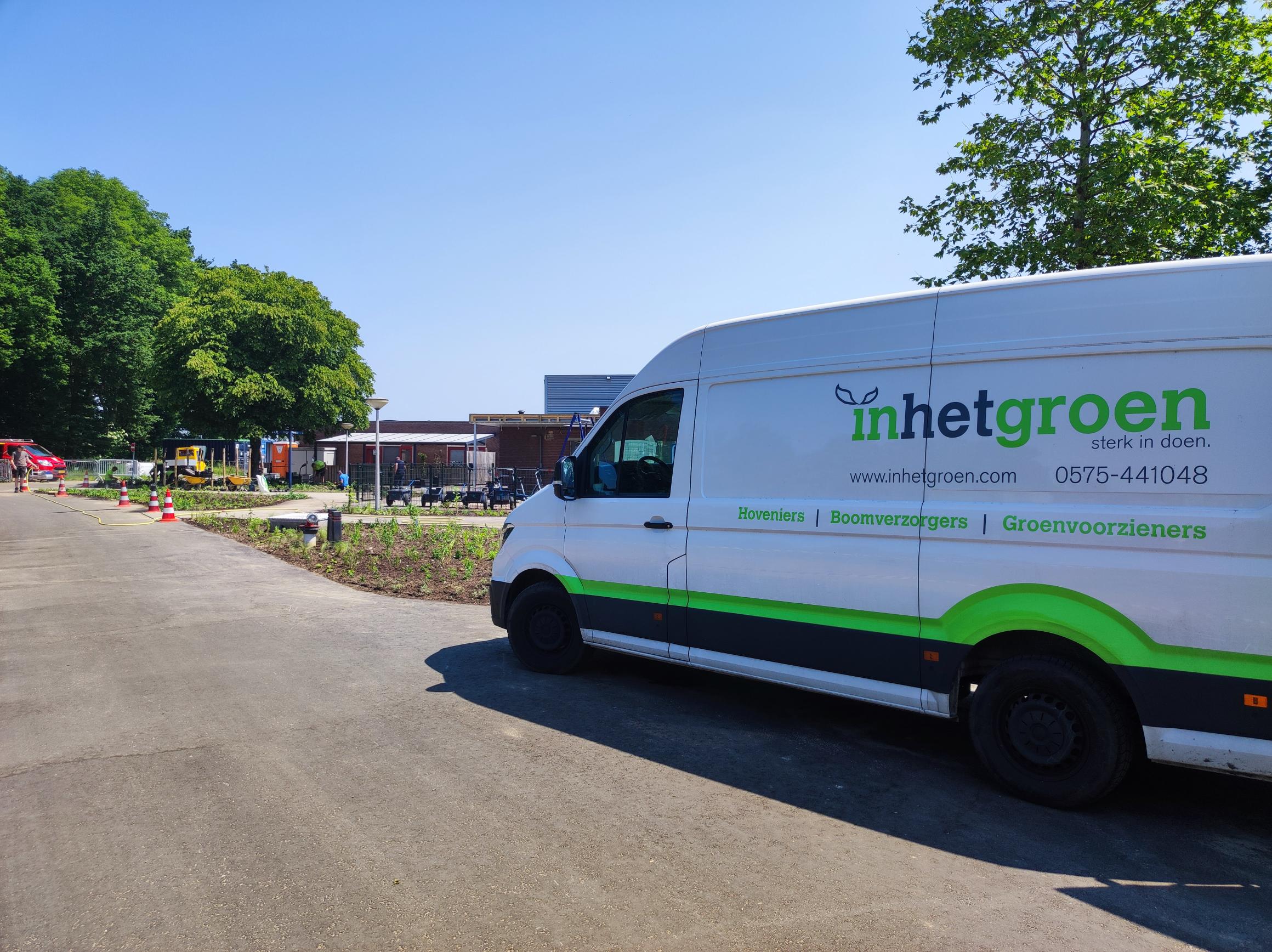 Vacature enthousiaste meewerkend voorman groenvoorziening